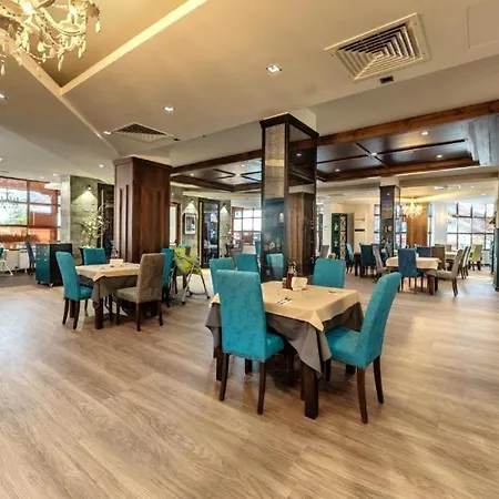 One-bedroom At Belvedere Club Complex Апартамент Банско